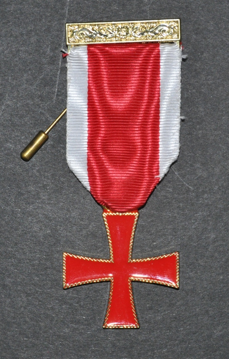Knights Templar Breast Jewel - Cross (Scottish) - Click Image to Close